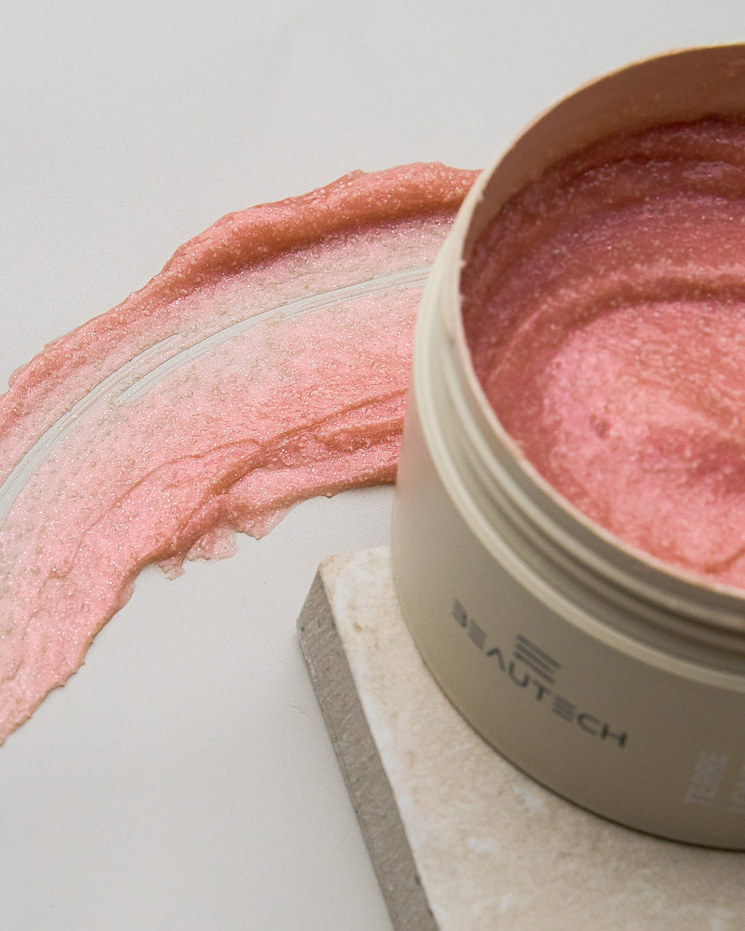 SCRUB ORIENTAL BLOOM