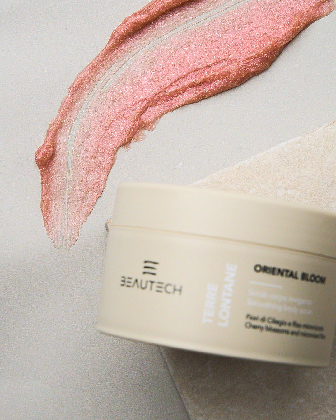 SCRUB ORIENTAL BLOOM